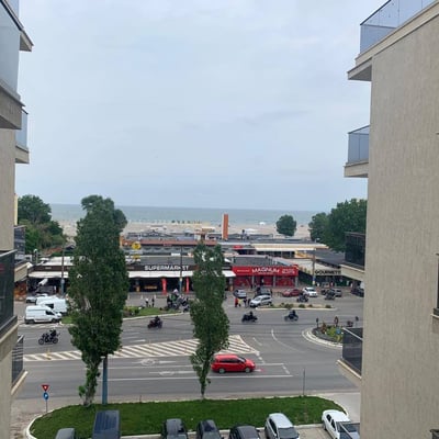 Alquiler de un estudio cómodo, 38 m², en el distrito de Mamaia, Constanța, Rumanía